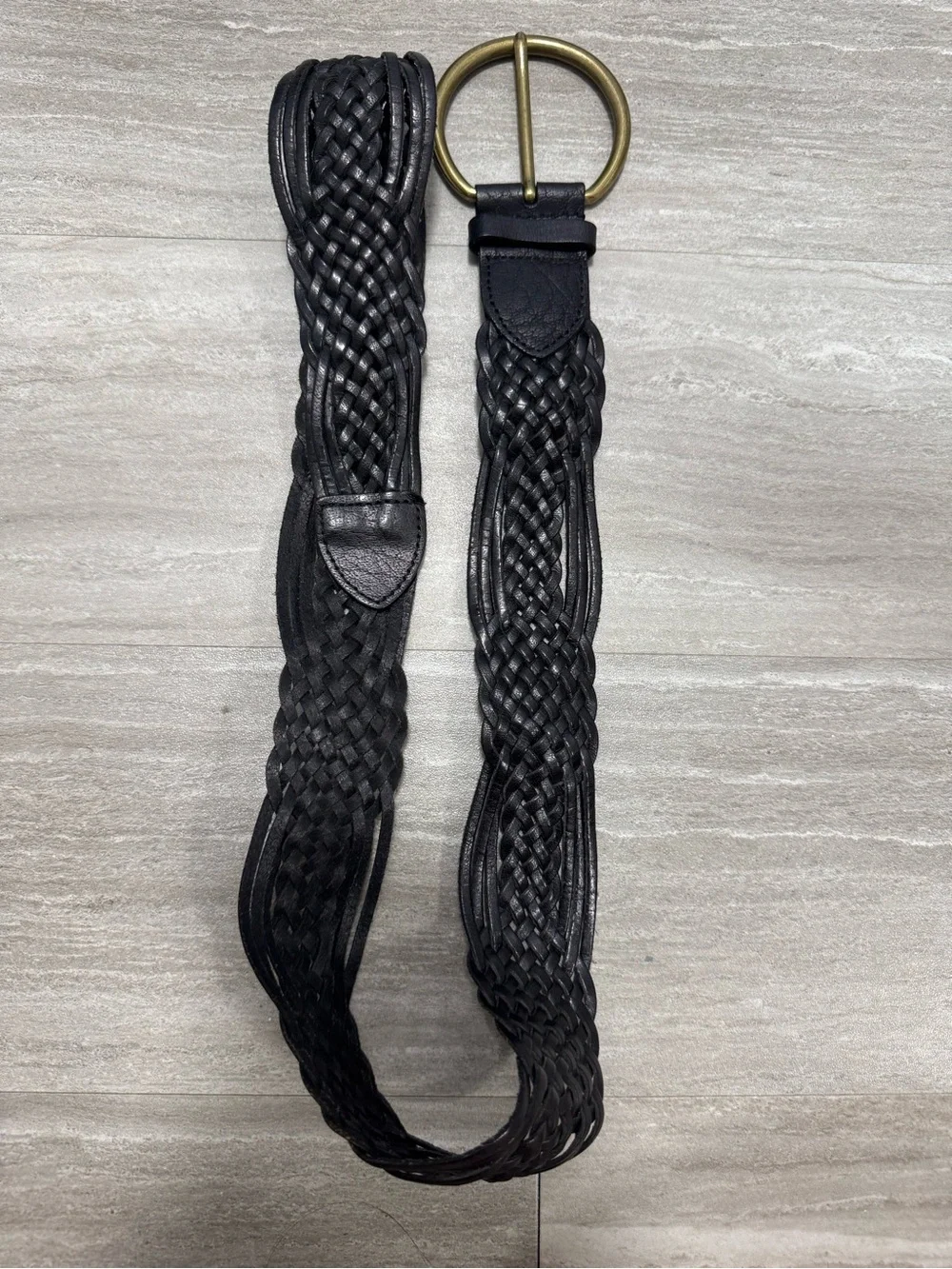 Woven Leather Circle-Buckle Waist Belt - Black